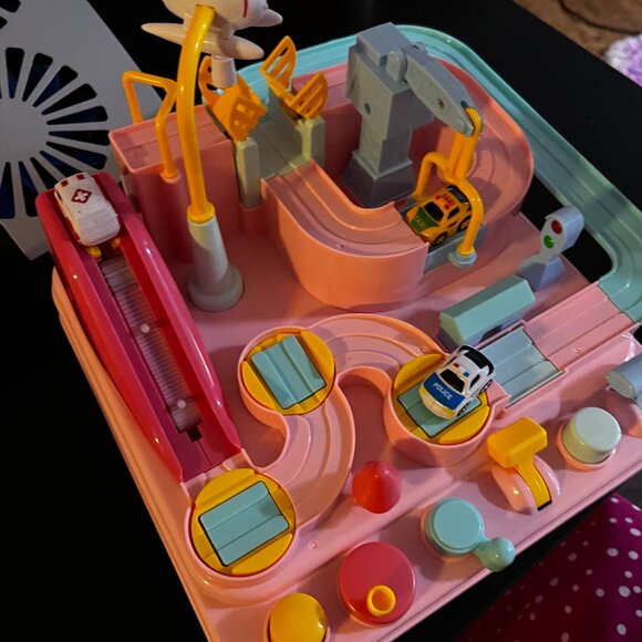 NEW Educational Manual Race Track GIRLS Table Game Fine Motor Skills Toy PINK - Picture 4 of 10